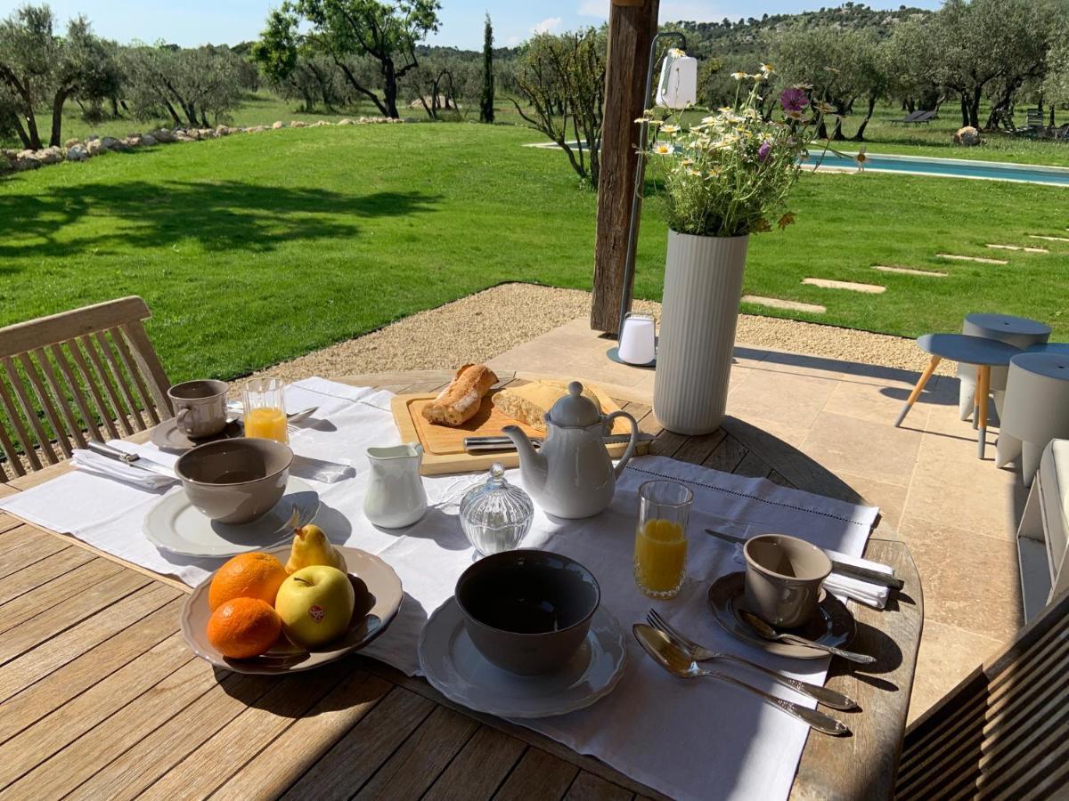 La Bergerie De Cigalon Bed & Breakfast Mouries Ngoại thất bức ảnh