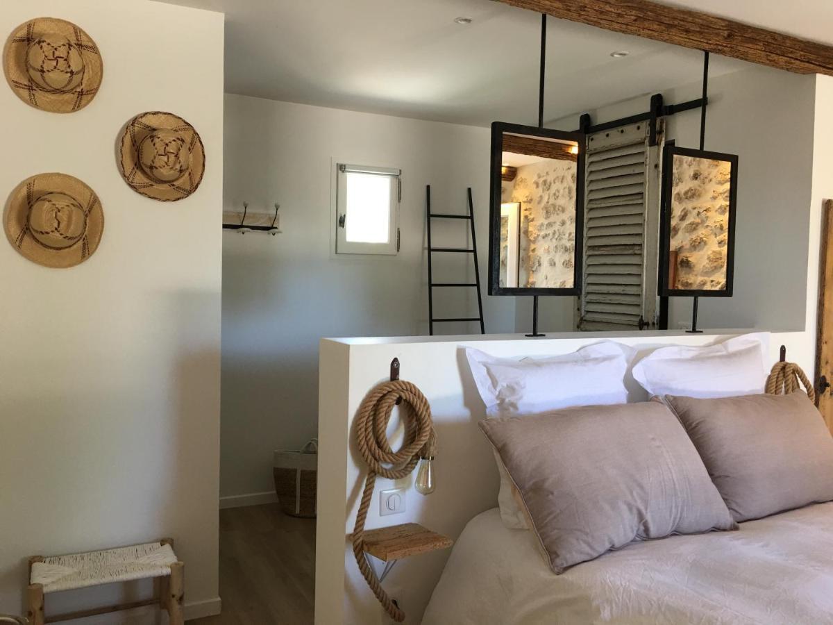 La Bergerie De Cigalon Bed & Breakfast Mouries Ngoại thất bức ảnh